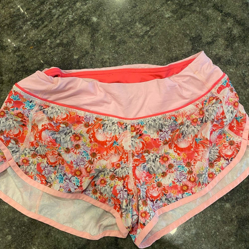 Lulu lemon work out shorts